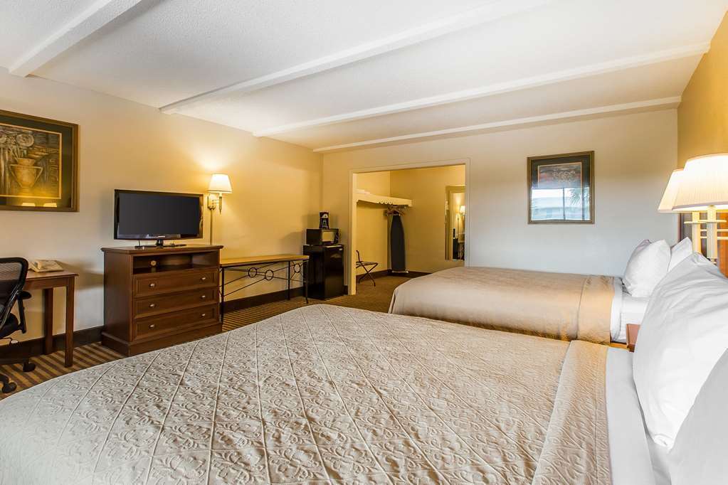 Seafarer Inn & Suites, Ascend Hotel Collection Jekyll Island Bilik gambar